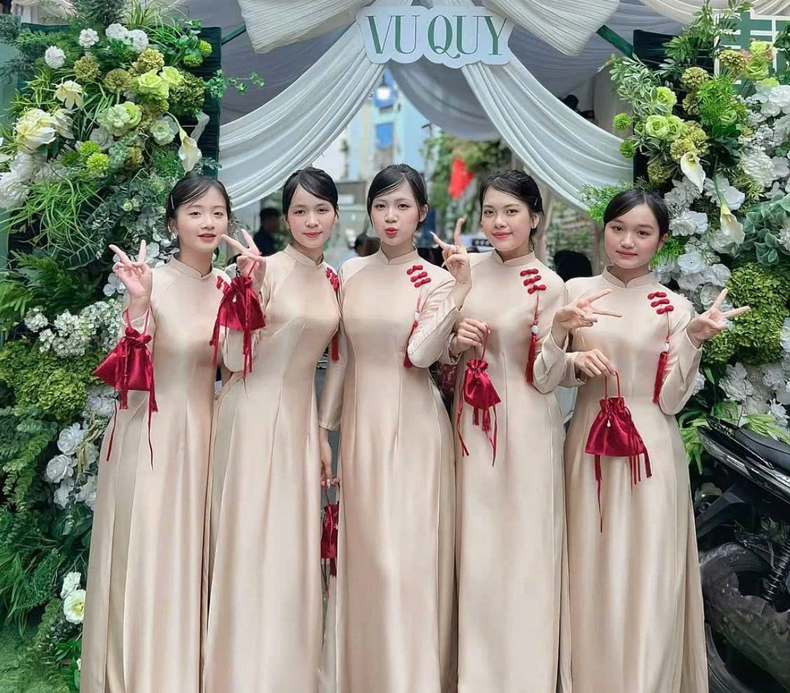 Áo Dài Việt Nam