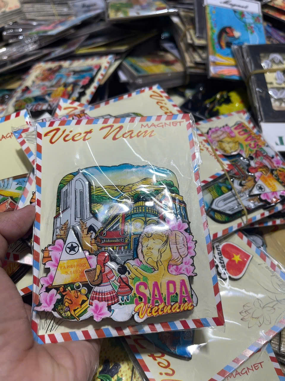 Magnet Lưu Niệm